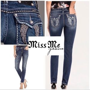 Miss Me Angel Wing Pocket Skinny Jeans